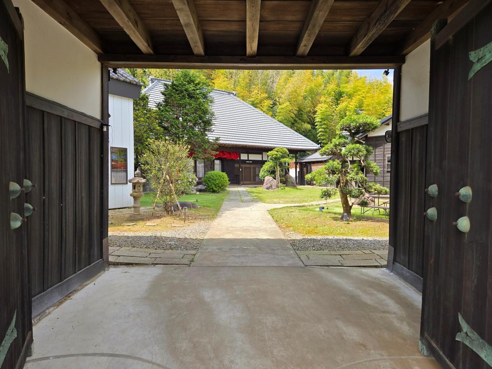 一宿一景一生縁-千葉県四街道店 Yotsukaido Exteriör bild